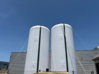 Depósitos Verticales 50 m3 de capacidad.