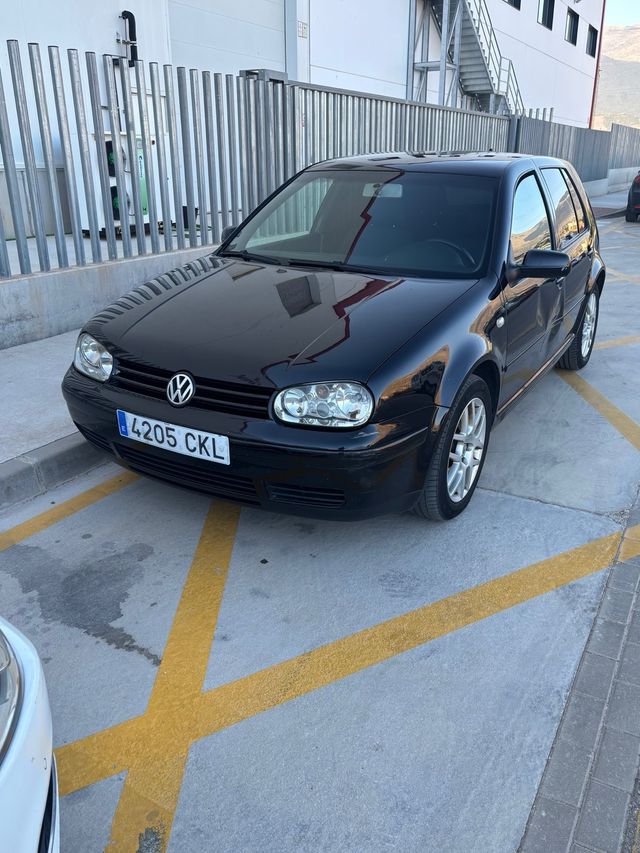 Volkswagen Golf 1.9 tdi