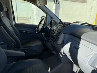 Mercedes-Benz Vito 2003 averiada