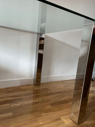 urge. Mesa de comedor cristal y metal 150x90
