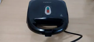 Tostadora Aigostar Negra