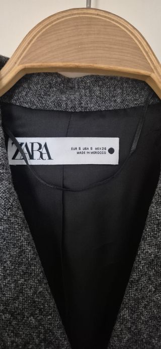 Traje Zara Chaqueta y Falda Talla S