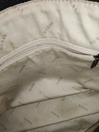 Bolso Guess Beige y Negro