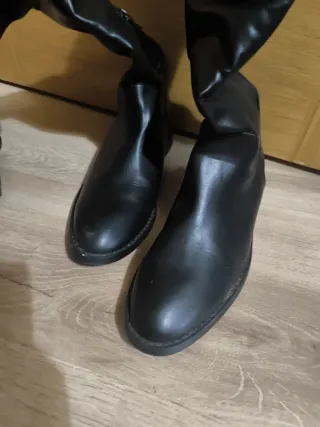 Botas altas negras Corina