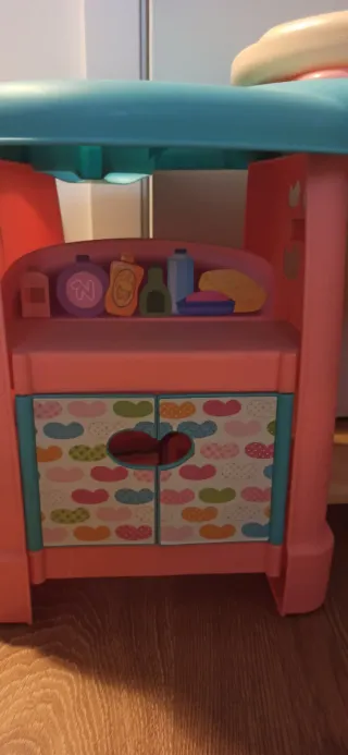 Nenuco Centro de Cuidados Bañera Trona Cuna