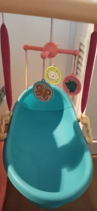 Nenuco Centro de Cuidados Bañera Trona Cuna