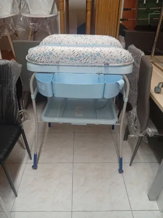 Cambiador de bebé azul