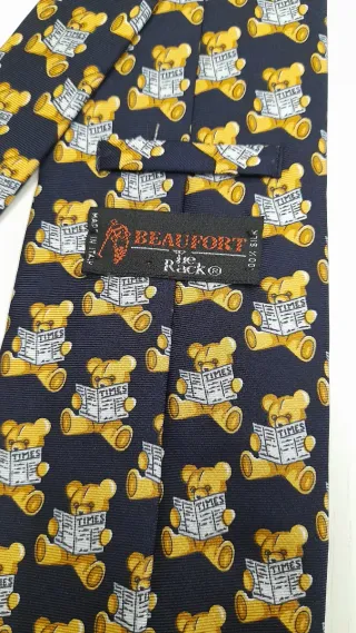 Cravatta con orsetti