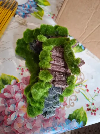 Ponte decorativo con muschio in resina