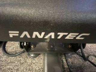 Playseat Evolution Red Bull GRC +Volante y Pedales