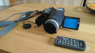 Videocámara Sony con estuche