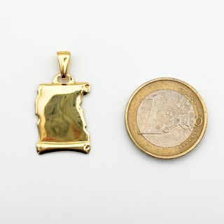 Colgante Oro 18K, Pergamino, 2.05gr