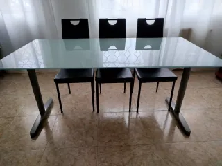 Mesa de comedor cristal y 6 sillas