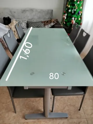 Mesa de comedor cristal y 6 sillas