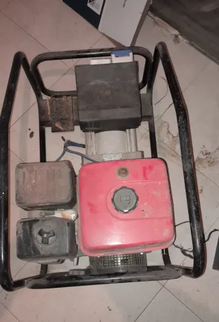 Generador Eléctrico Mitsubishi 5000Vatios