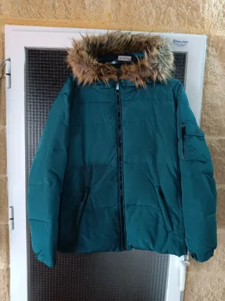 Chaqueta acolchada talla 5XL con capucha