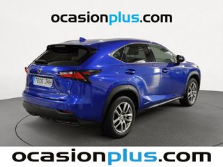 Lexus NX 300h Executive 4WD + Navibox 145 kW (197 CV)