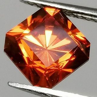 Esfalerita 2.72 ct Corte Precisión Naranja Amarill