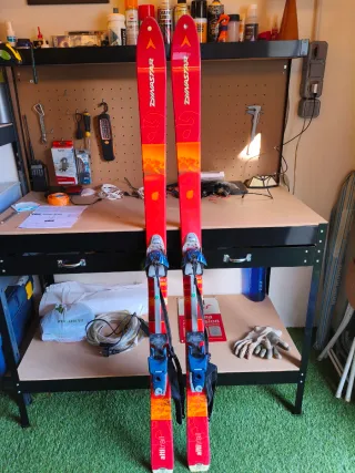 Esquís Dynastar AltiTrail Travesía