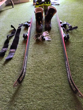 Esquís Dynastar AltiTrail Travesía