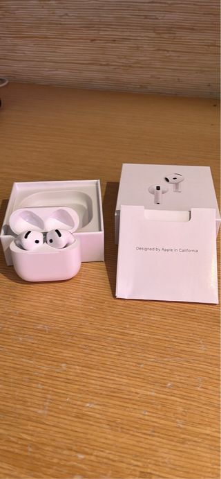 Airpods 4