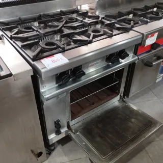 Cocina 4 fuegos con horno MACFRIN