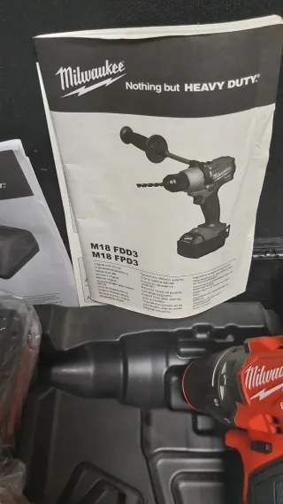 Taladro Milwaukee Fuel M18 FDD3/FPD3 Nuevo