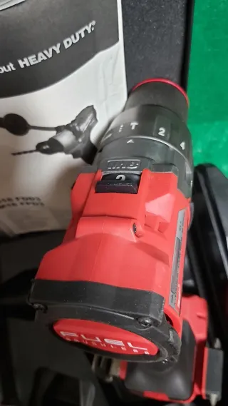 Taladro Milwaukee Fuel M18 FDD3/FPD3 Nuevo