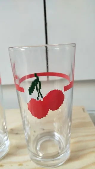 Set 2 Bicchieri Ciliegie Rosso Trasparente