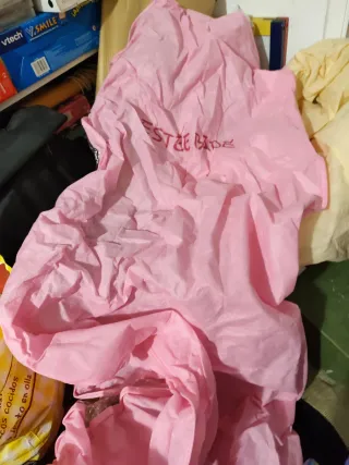 Funda para vestido de novia rosa