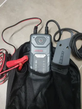 Cargador Bosch C30