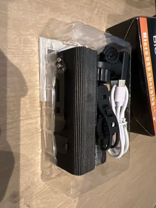 Luz Bicicleta IPSXP Micro USB Negra