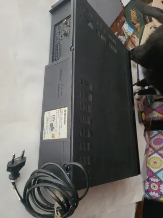 videograbadora (VCR) Zanela Z-14 E.