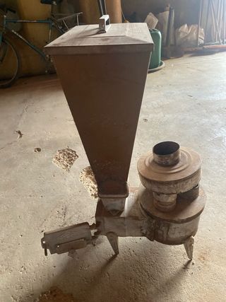 Estufa Serrín Biomasa Metal