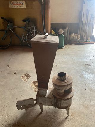 Estufa Serrín Biomasa Metal