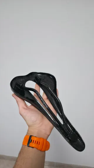 Sillín Selle Italia SLR Tekno Flow Carbono