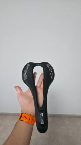 Sillín Selle Italia SLR Tekno Flow Carbono