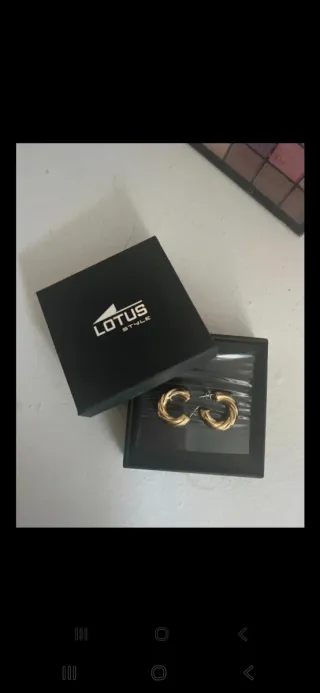 Pendientes Aros Dorados Lotus