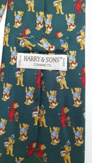 Cravatta spiritosa con orsetti