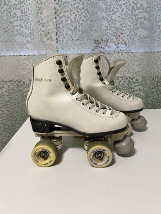 Patines artísticos 220 mm bota REGINA talla 33