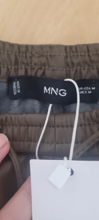 Pantalón efecto piel cintura elástica Talla M