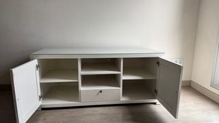 Mueble TV blanco  SIN CRISTAL PRECIO NEGOCIABLE