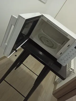 Microondas Whirlpool MWP 253 W - 25L