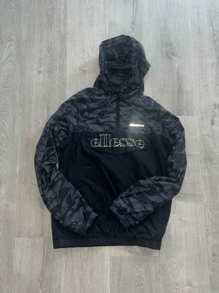 Conjunto deportivo Ellesse negro y gris