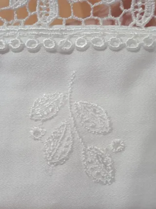 Set Lenzuola Ricamate Pizzo Bianco