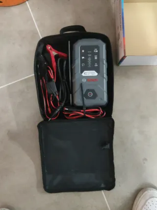 Cargador Baterías Bosch C70