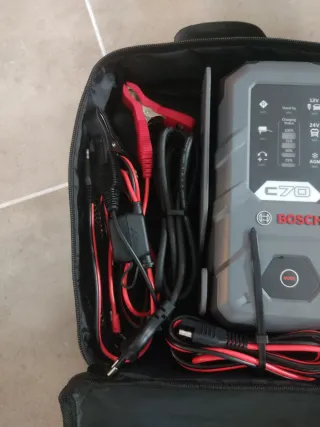 Cargador Baterías Bosch C70