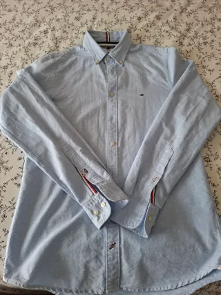 Camisa Tommy Hilfiger Talla S Slim Fit.
