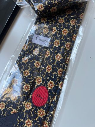 Corbata Christian Dior Monsieur dorado
