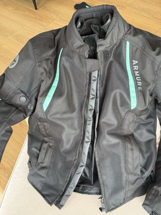 Chaqueta Moto Armure Mujer Negra